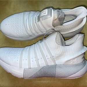 Under Armour Women's White and Gray Shoes